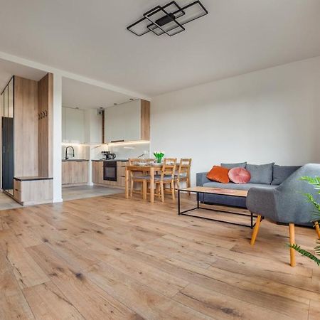 Apartamenty Sun & Snow Doki Gdansk Exterior photo